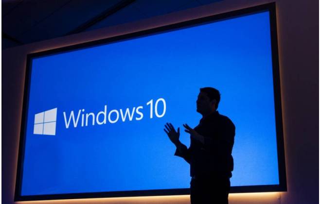 Proteste acusa Microsoft de impor atualização do Windows 10; empresa nega.